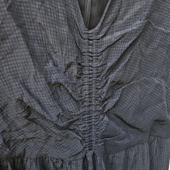 Club Monaco black wide leg jumpsuit with ruched bust size 6 - Picture 3 of 9